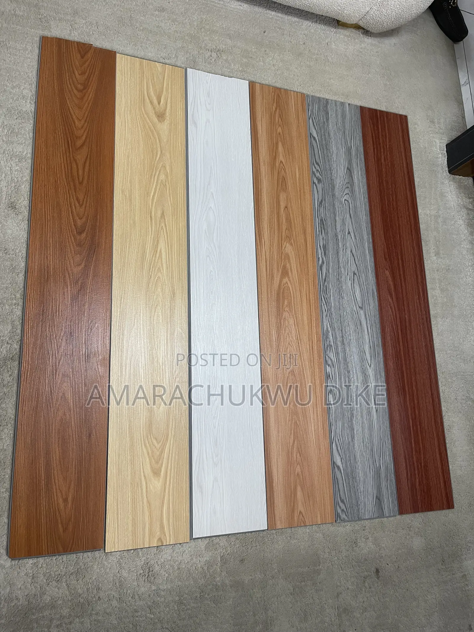 Vinyl Wooden Pattern Rubber Tiles Wholesale Retail Sales Carton Price