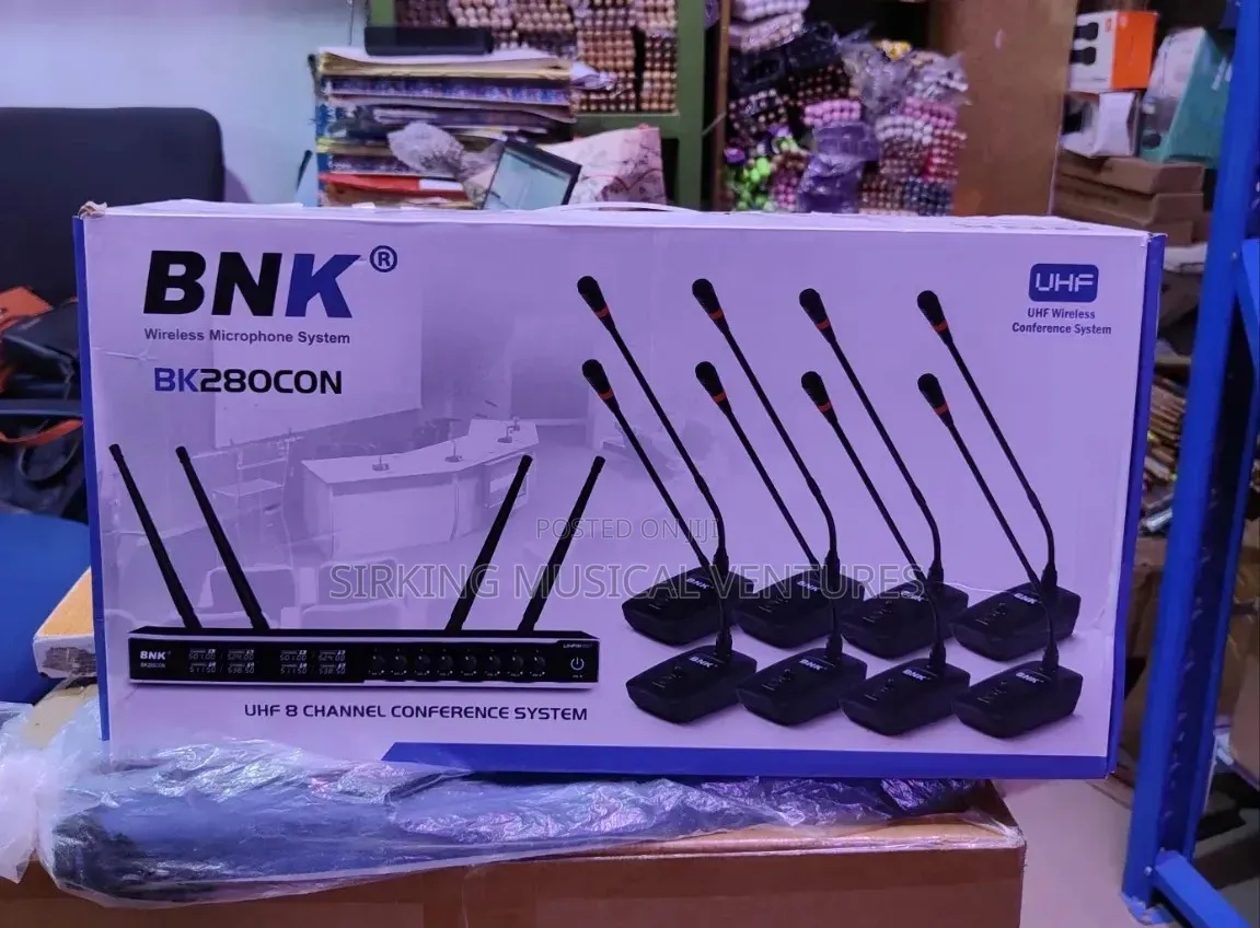 BNK Conference UHF Wireless 8 in 1 Microphone