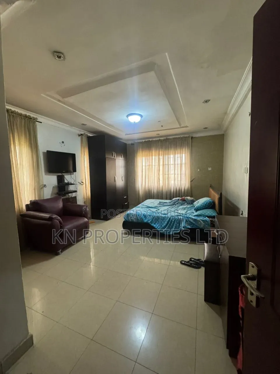 Furnished 4bdrm Block of Flats in Wuse Zone for rent