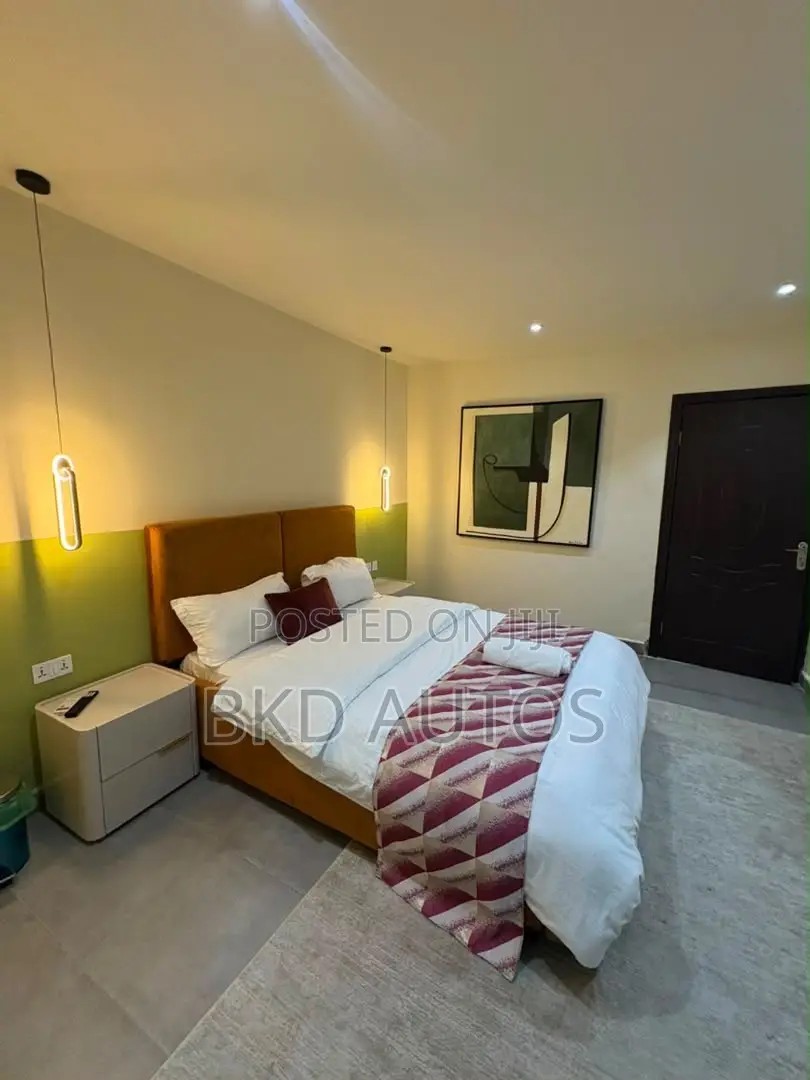 4 Bedroom Self Compound With Snooker