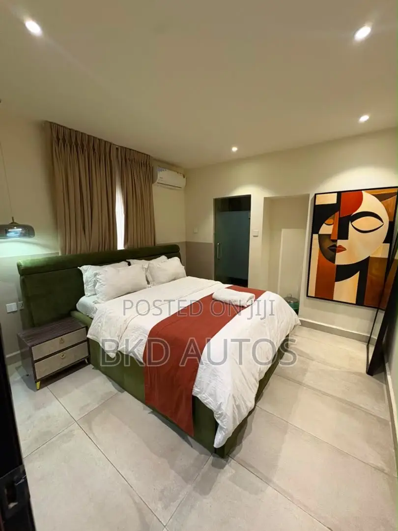 4 Bedroom Self Compound With Snooker