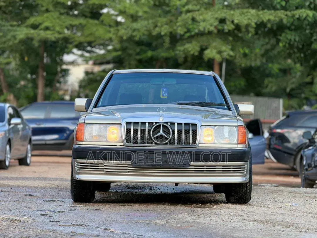 Mercedes-Benz 190E 1992 Beige