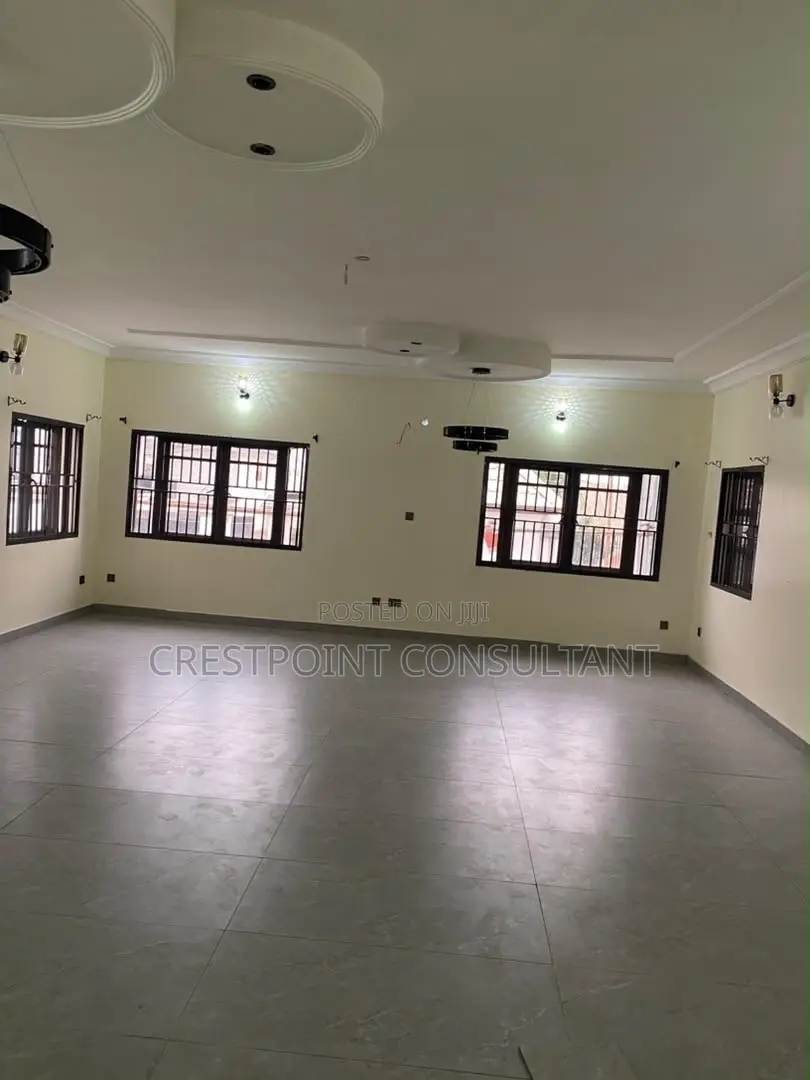 Furnished 3bdrm House in Omole Phase 2 for rent