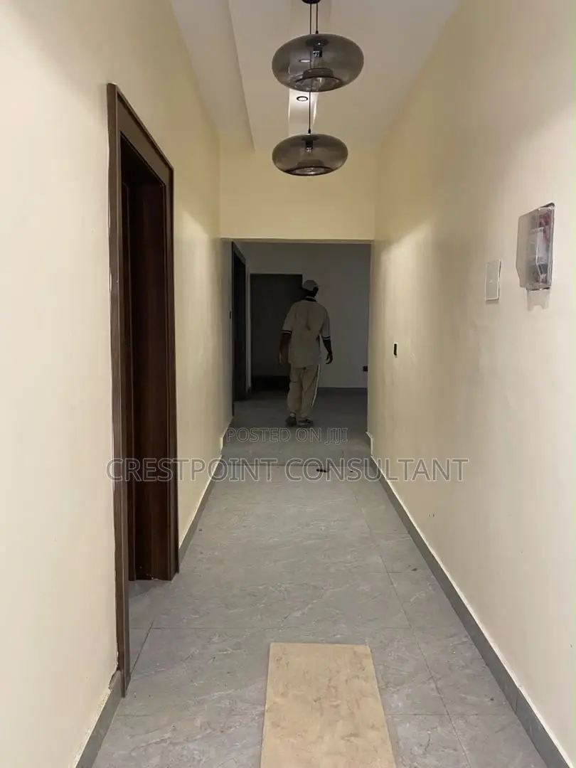 Furnished 3bdrm House in Omole Phase 2 for rent