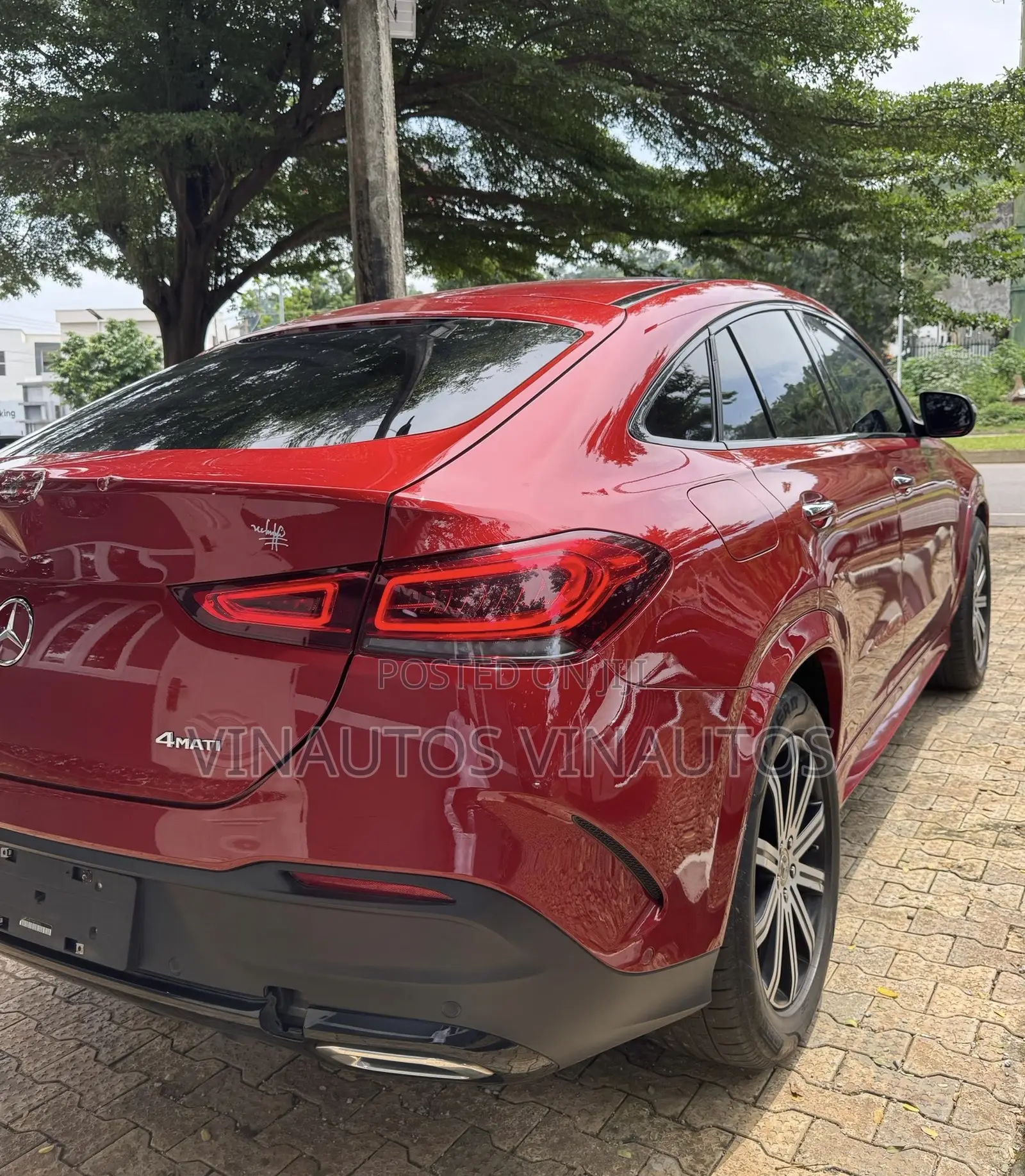Mercedes-Benz GLE-Class 2023 Red