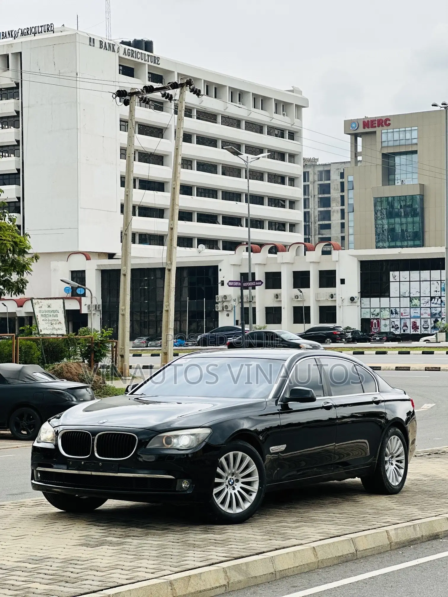 BMW 740 2011 Black
