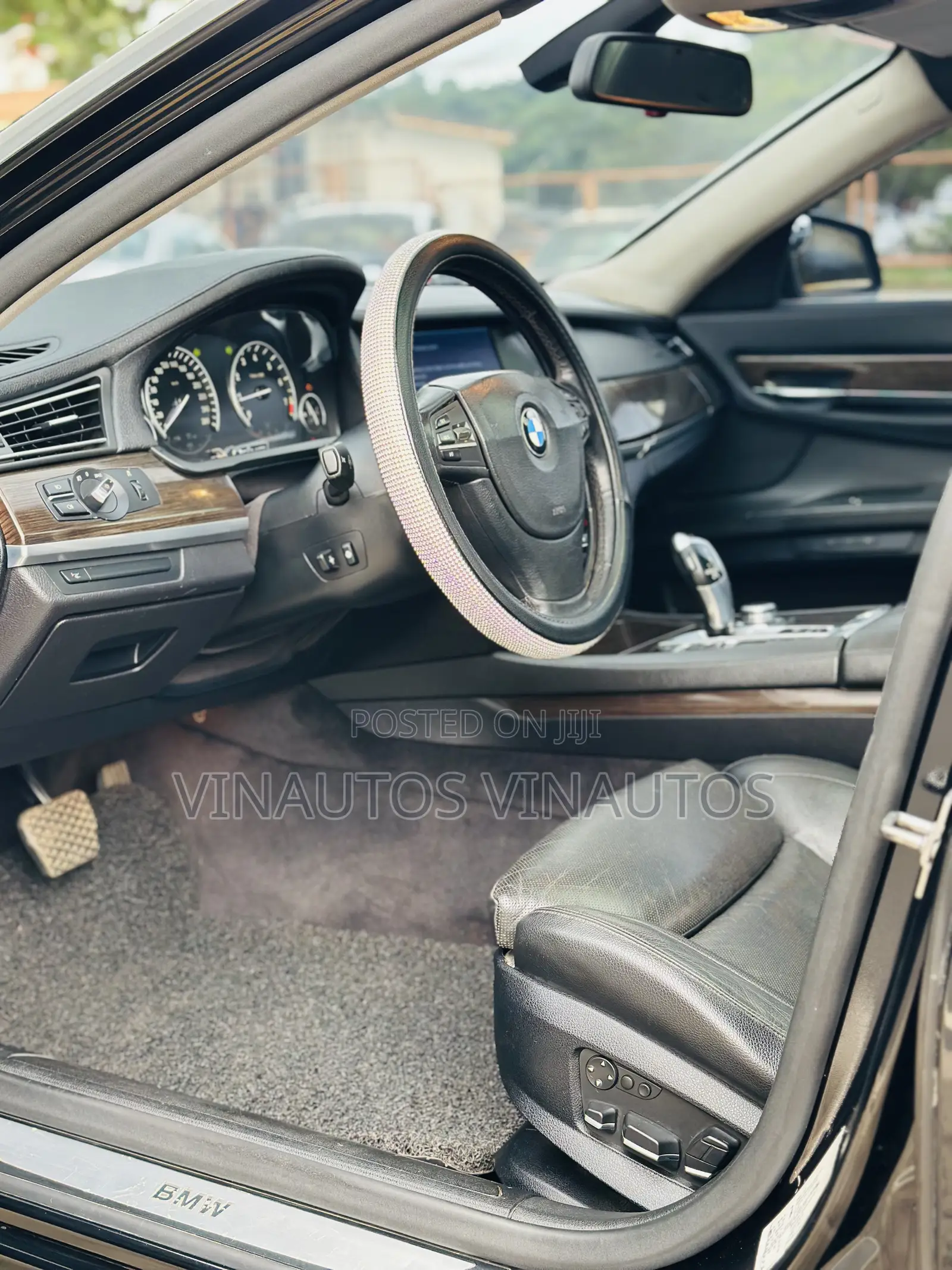 BMW 740 2011 Black