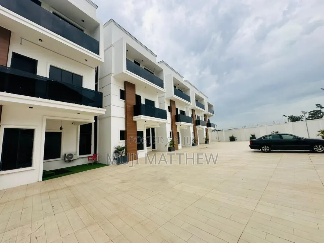 5bdrm Duplex in Wuse 2 for rent