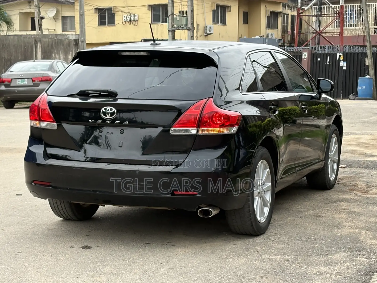 Toyota Venza LE 2010 Black