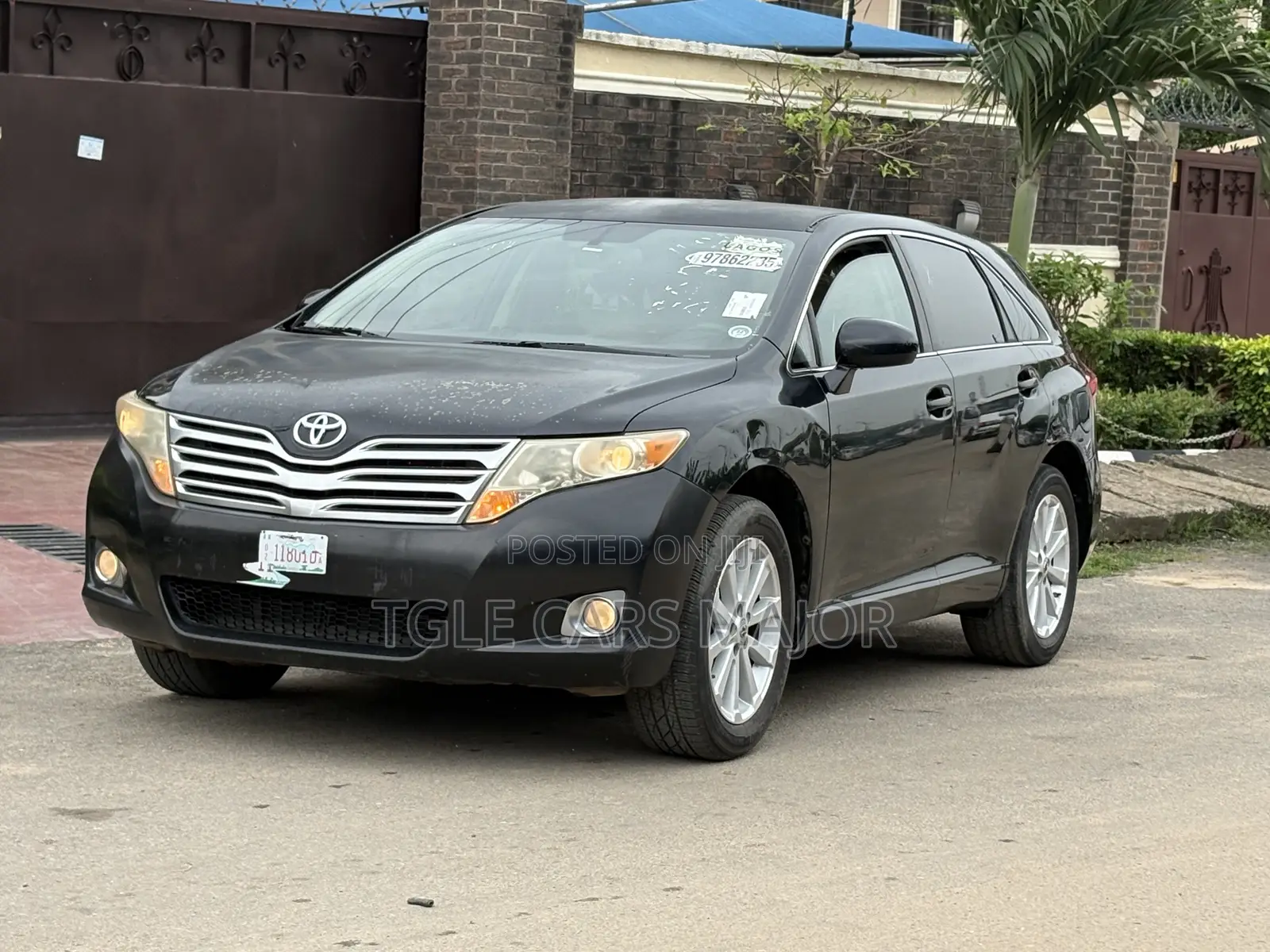 Toyota Venza LE 2010 Black
