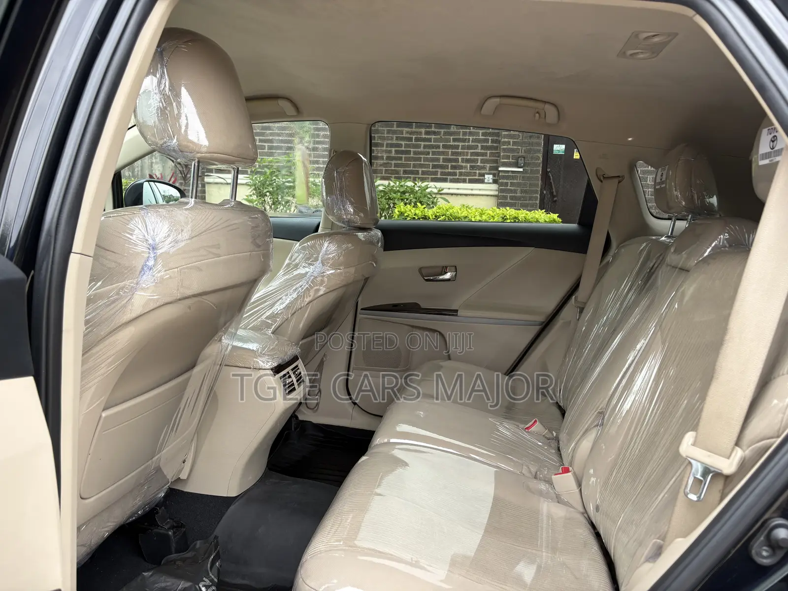 Toyota Venza LE 2010 Black