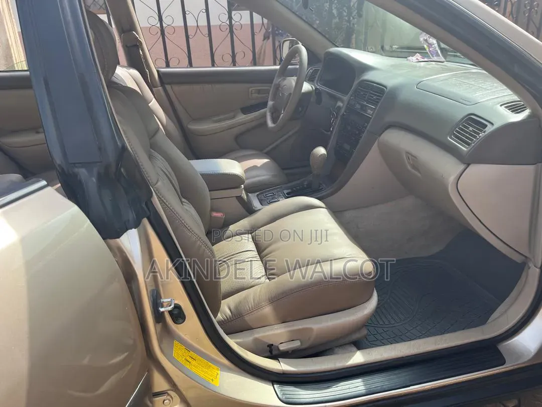 Lexus ES 2003 Gold
