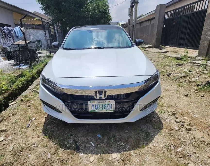 Honda Accord 2019 White