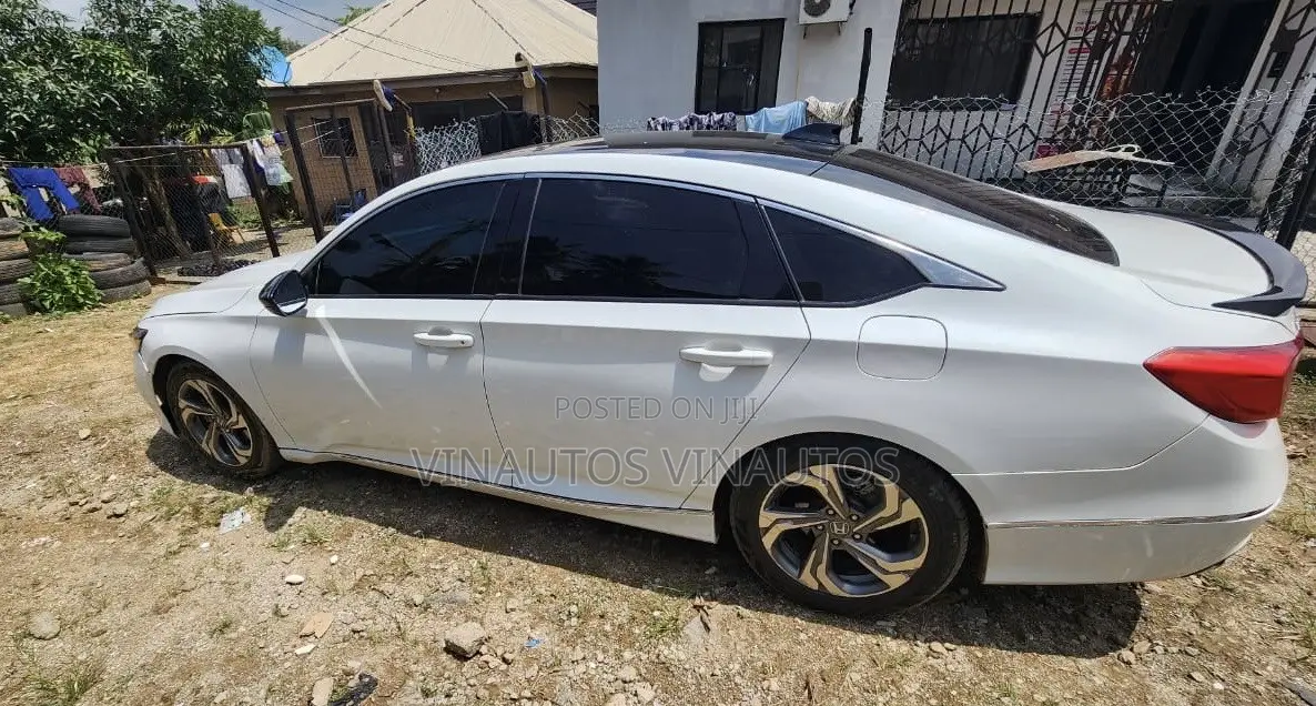 Honda Accord 2019 White