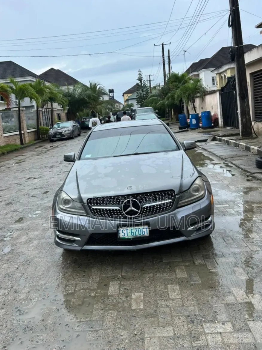 Mercedes-Benz M Class 2010 Green
