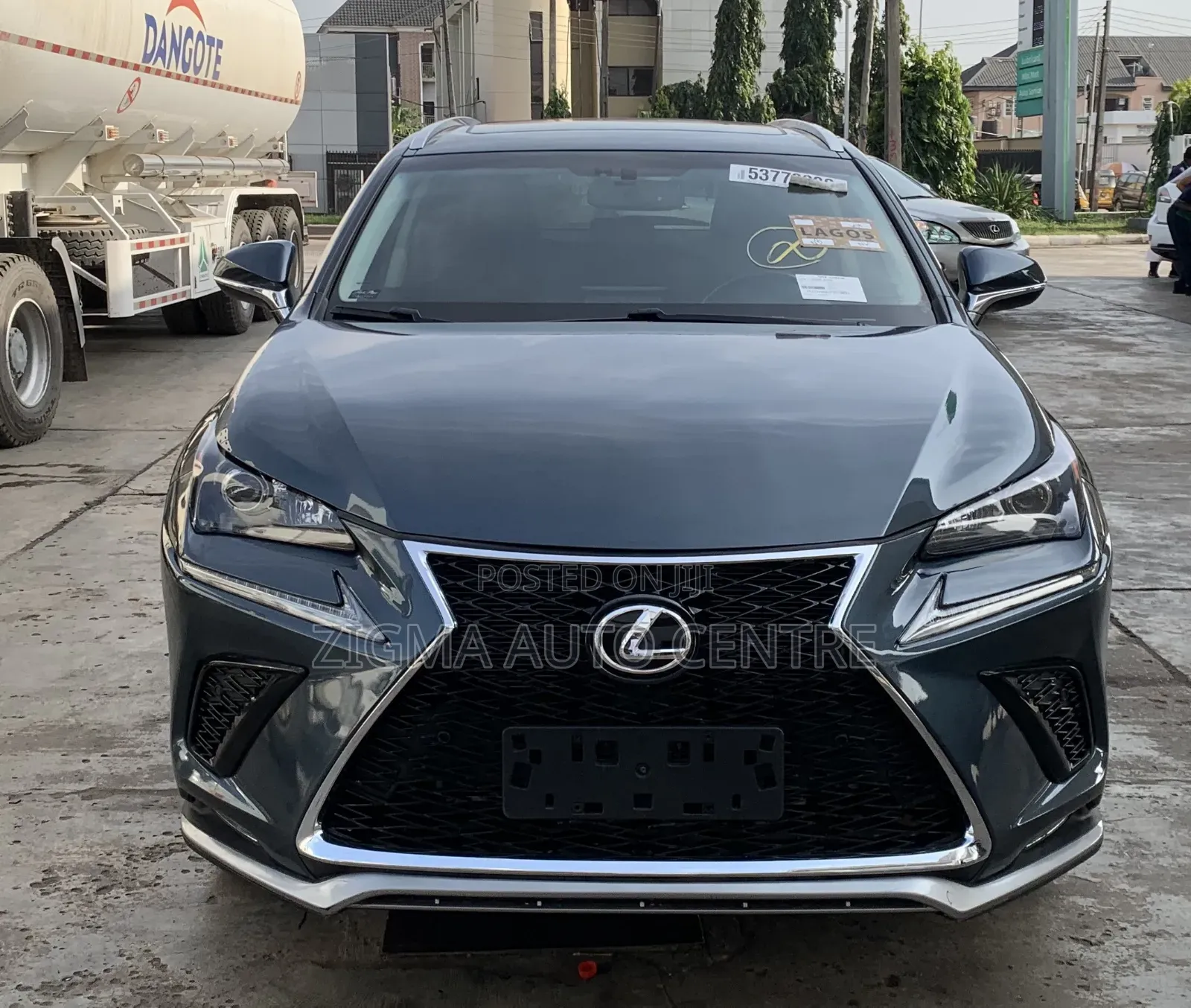 Lexus NX 2015 Blue