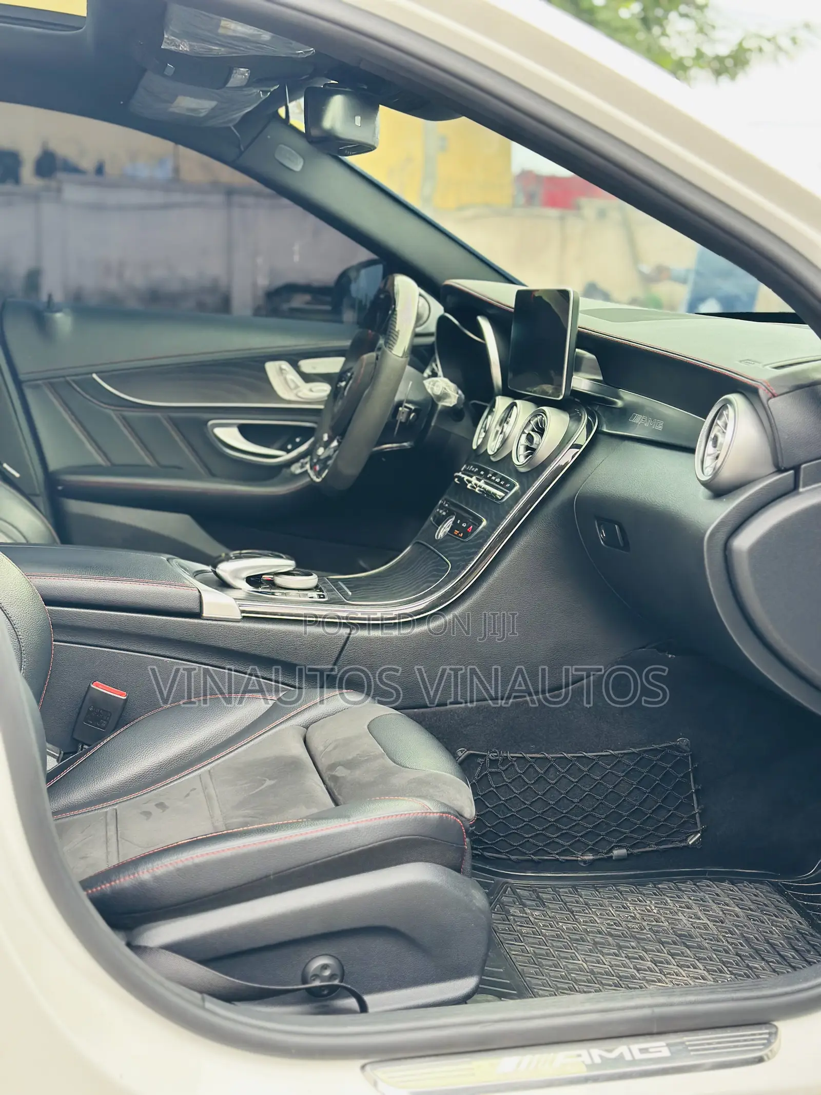 Mercedes-Benz C43 2017 White