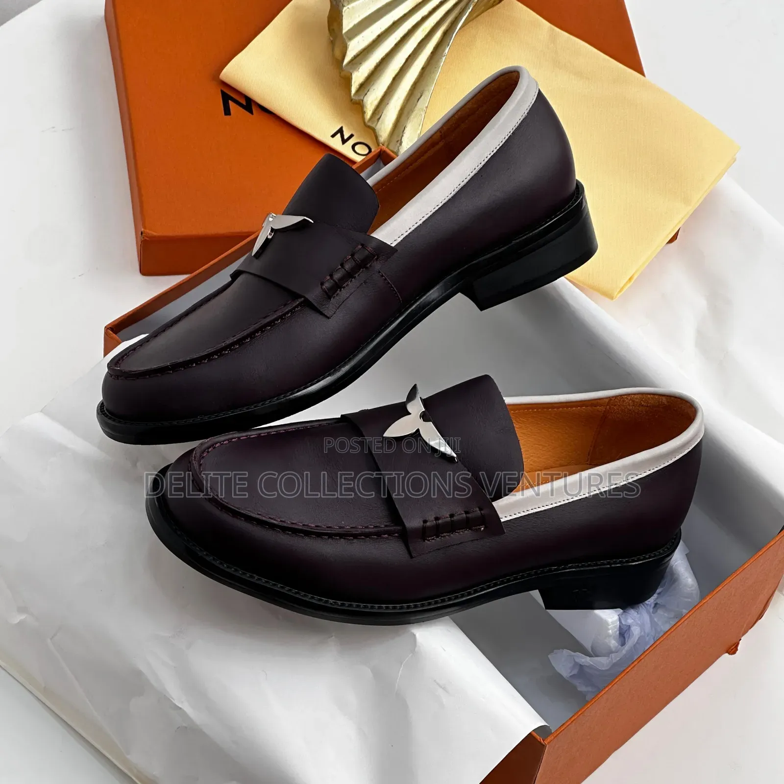 Luxury Update  Louis Vuitton Oxford Loafer 
Top Quality
