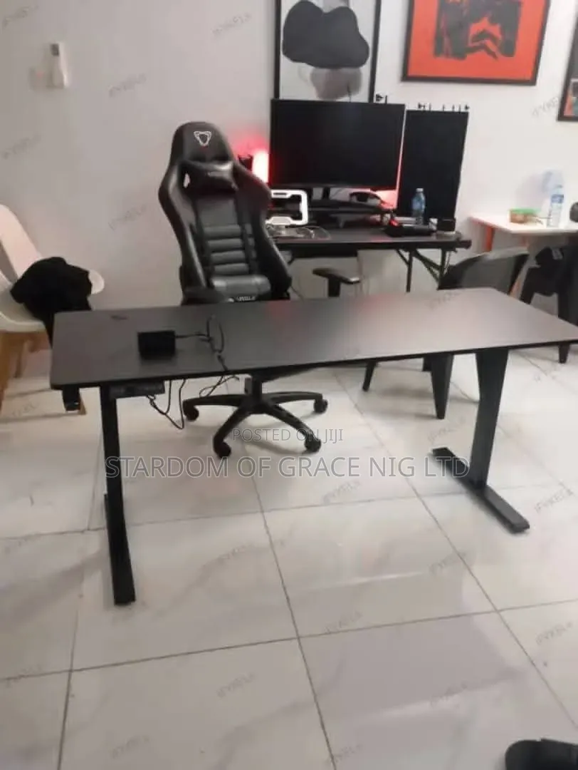 1.6 Electric Adjustable Game Desk