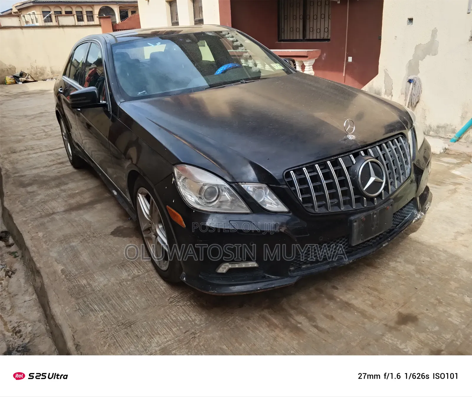 Mercedes-Benz E350 Base 4Matic Sedan AWD (3.5L 6cyl 7A) 2011 Black