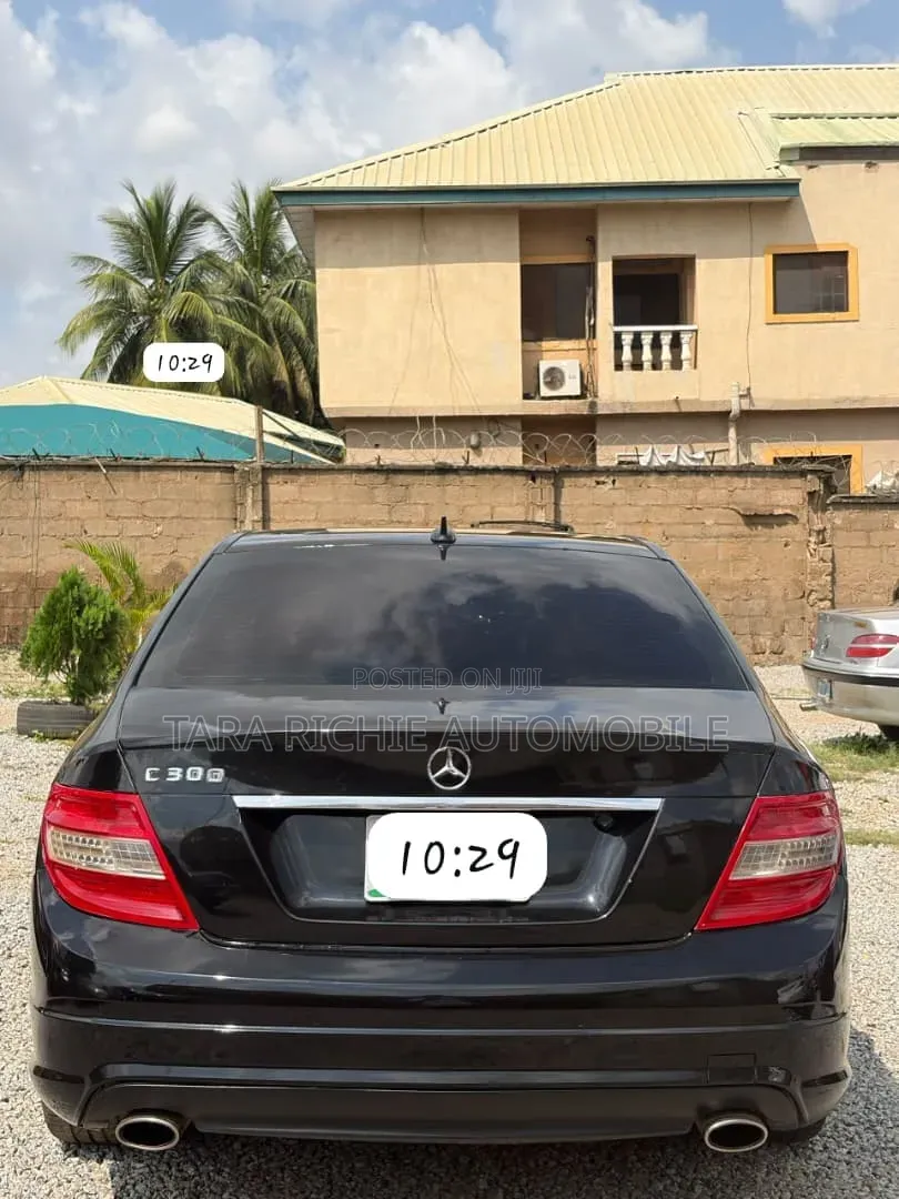 Mercedes-Benz C300 2008 Black