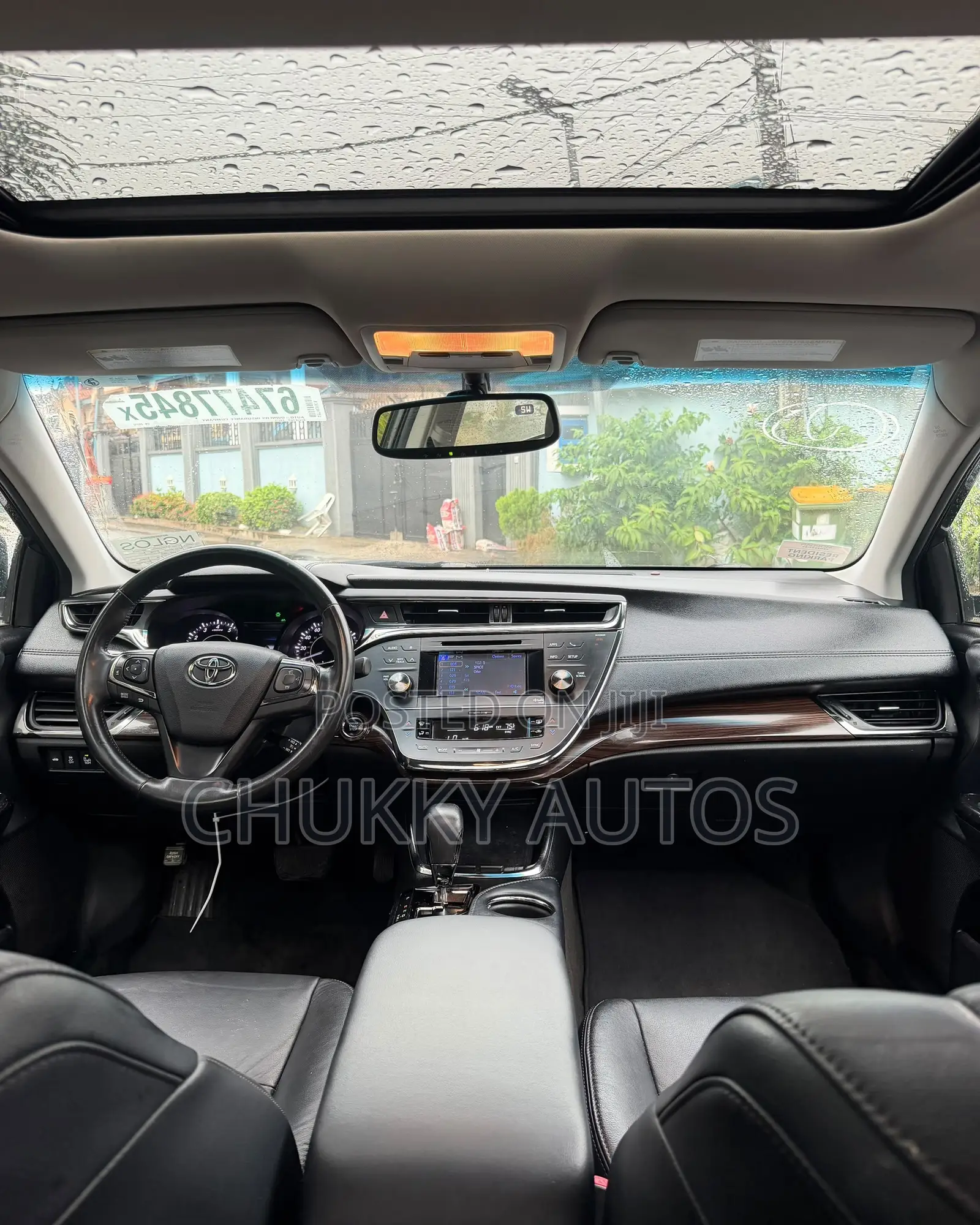 Toyota Avalon XLE Premium Sedan FWD (3.5L 6cyl 6A) 2013 Black