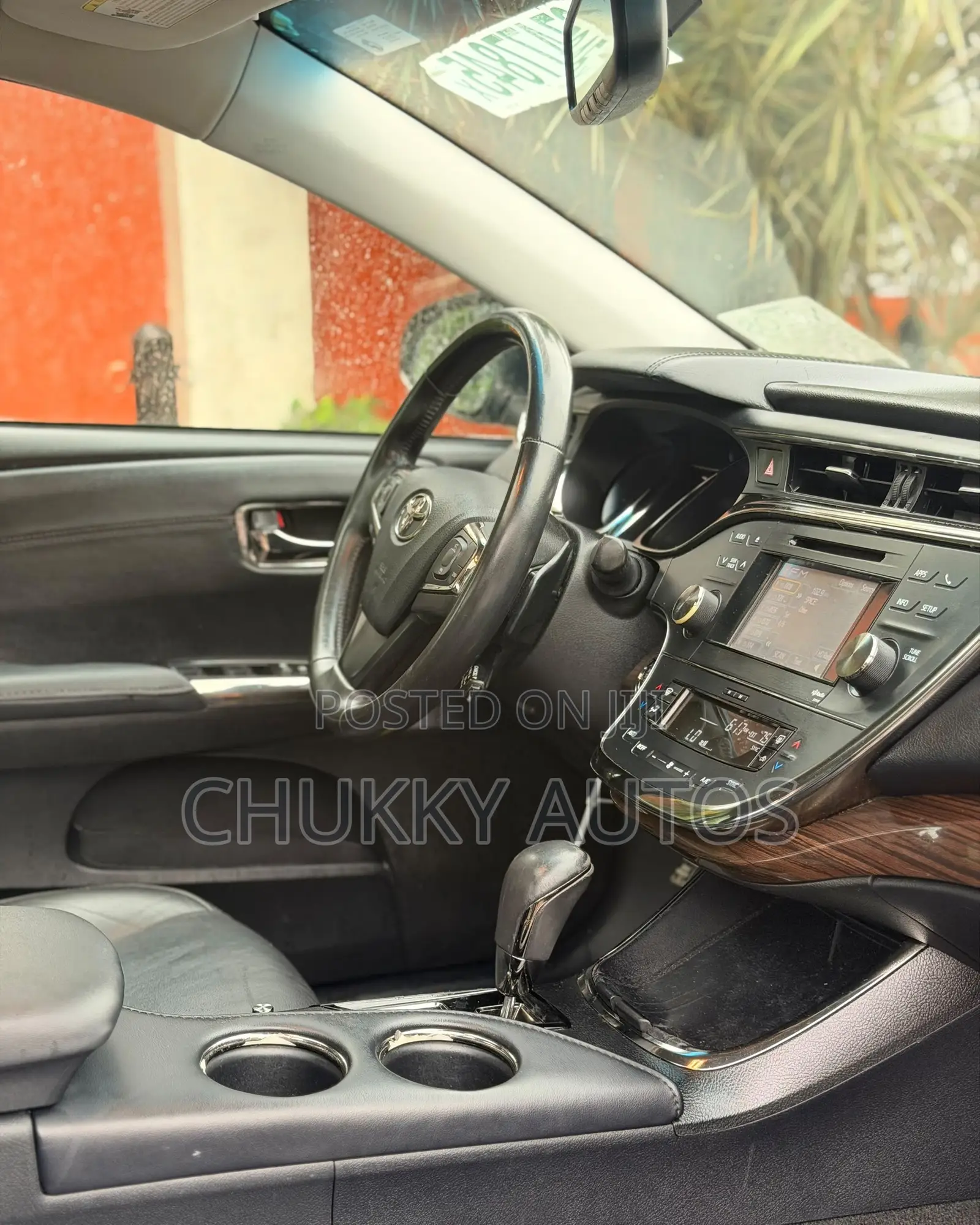 Toyota Avalon XLE Premium Sedan FWD (3.5L 6cyl 6A) 2013 Black