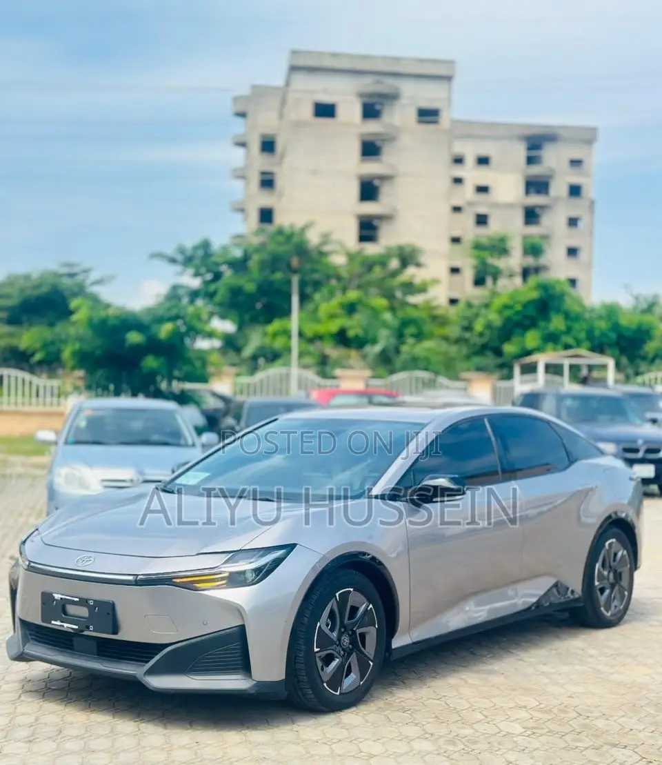 New Toyota bZ3 2025 Gray