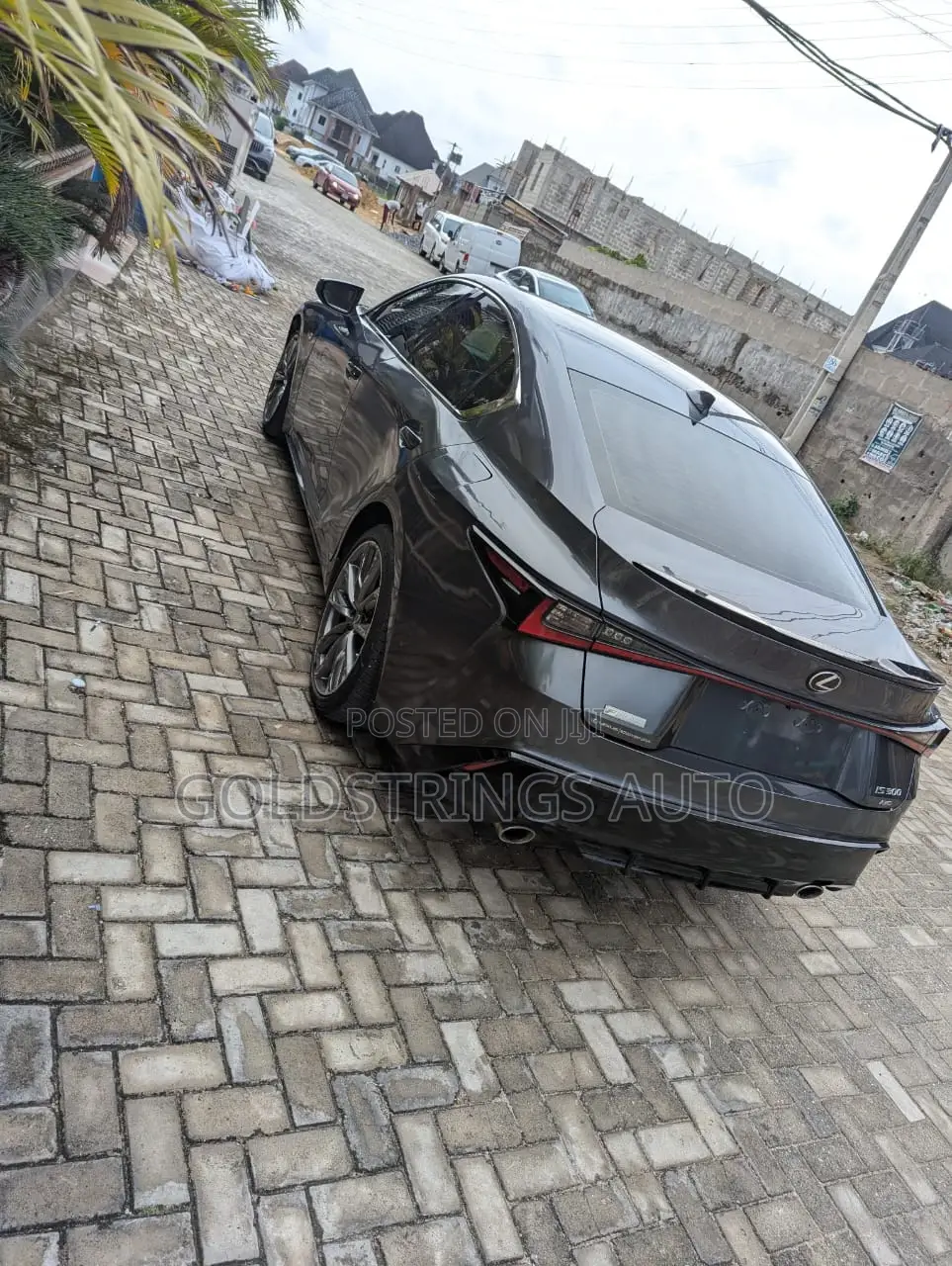 Lexus IS 300h 4WD 2021 Gray