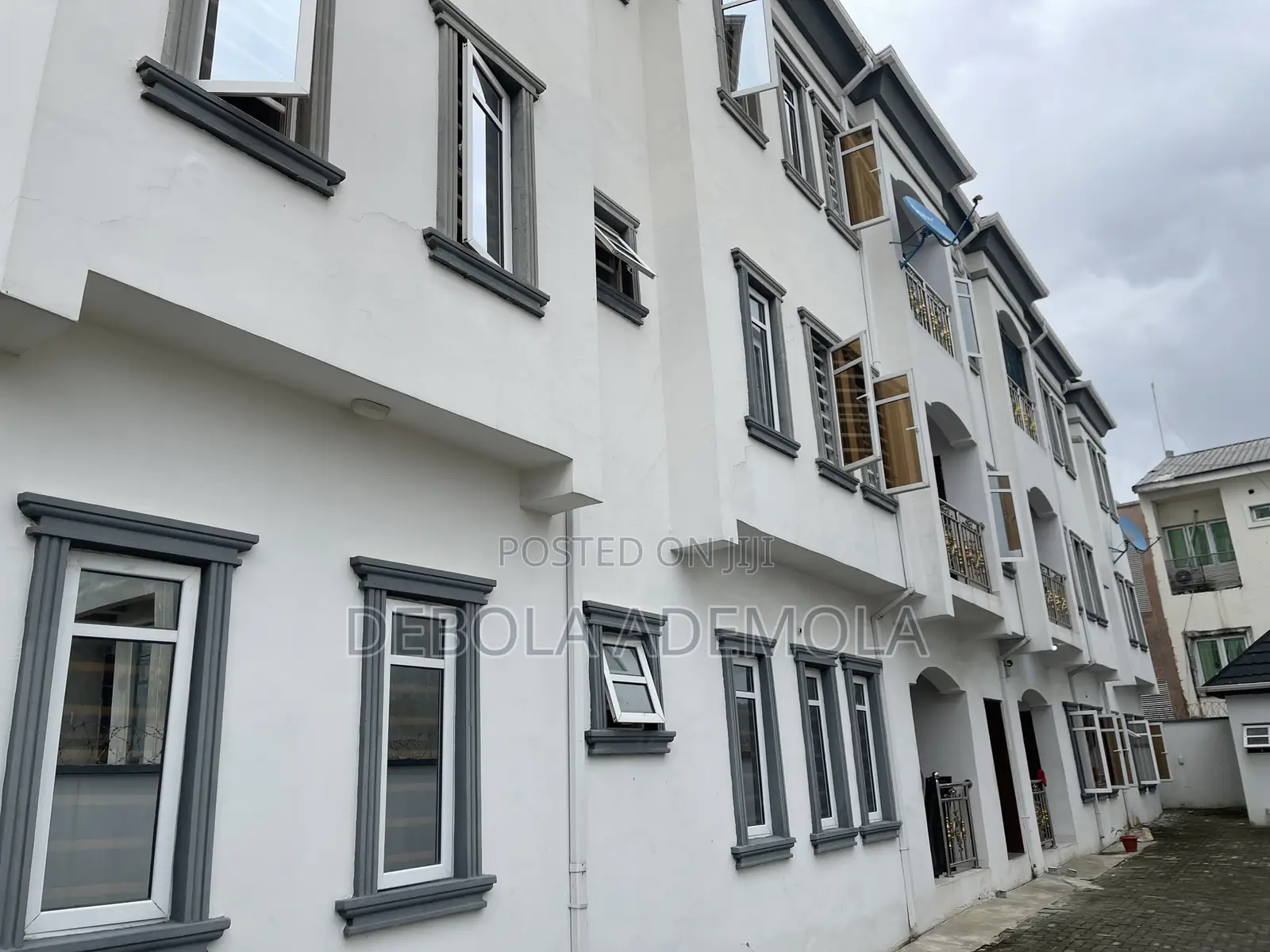 2bdrm Apartment in Daffodil Estate, Chevron for rent