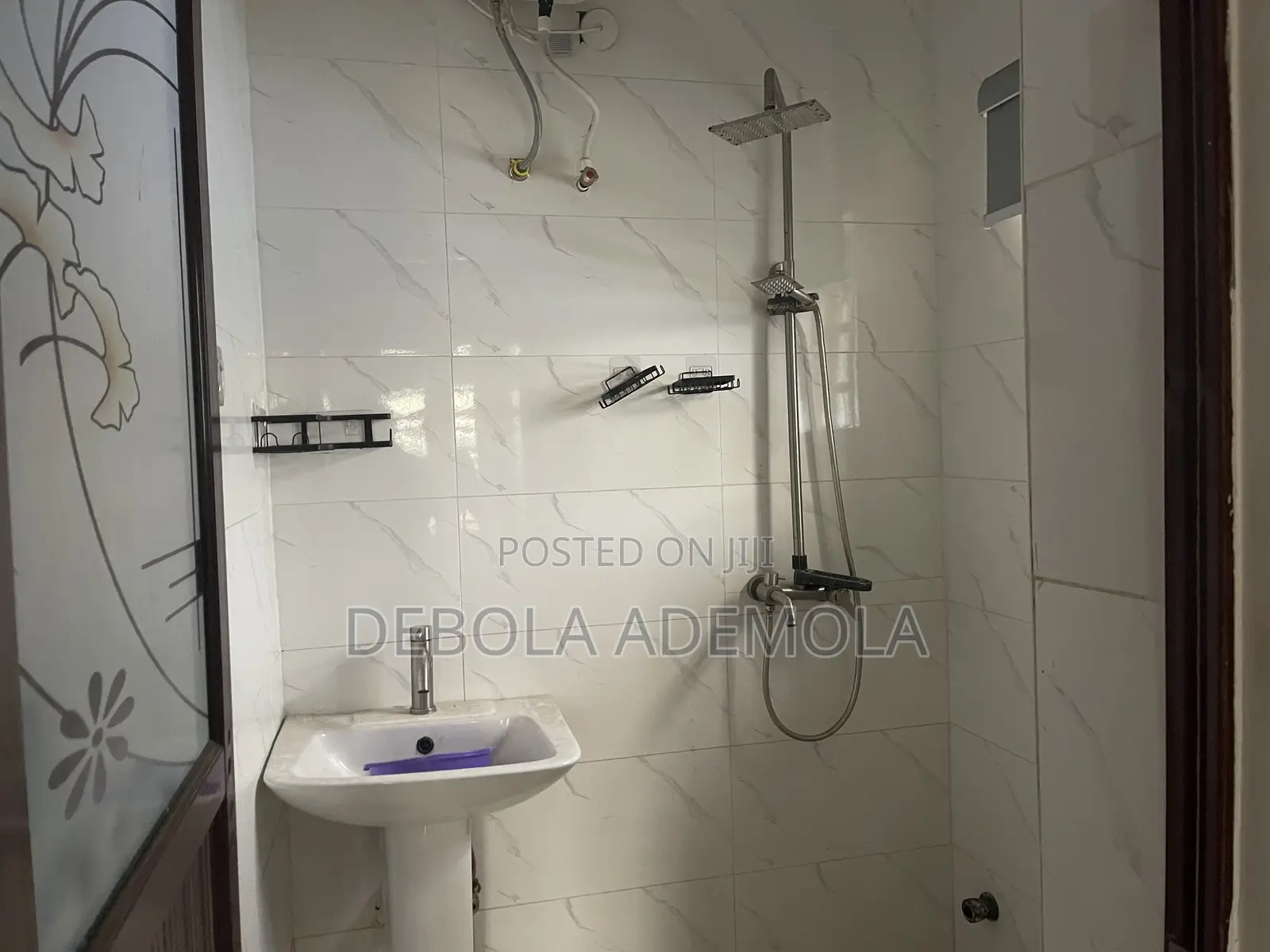 2bdrm Apartment in Daffodil Estate, Chevron for rent