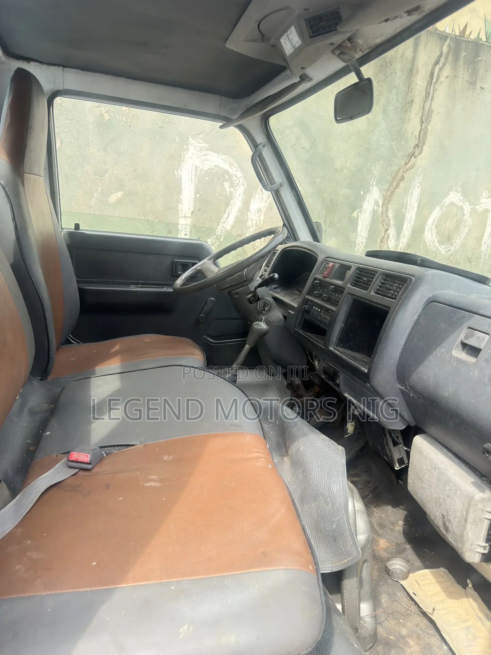 Toyota Dyna 150 Six Tyres Manual Drive