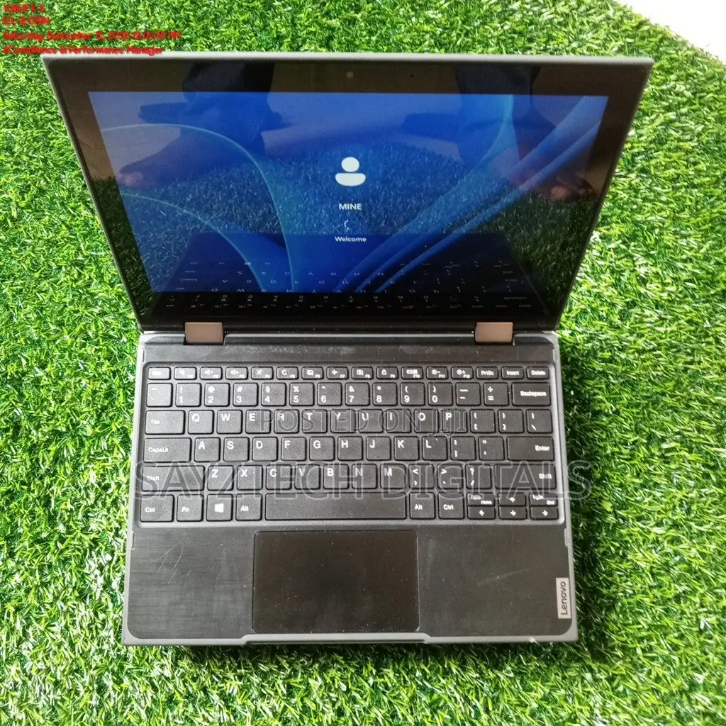 Laptop Lenovo 300e 4GB Intel SSD 128GB