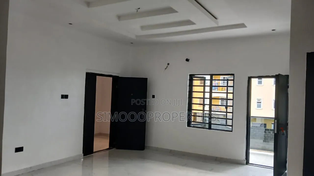 2bdrm Block of Flats in Oribanwa Phase2, Lakowe for rent