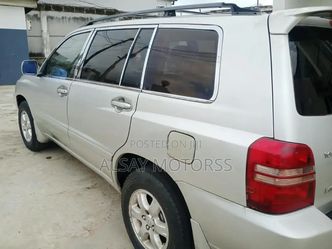 Toyota Highlander V6 FWD 2003 Silver
