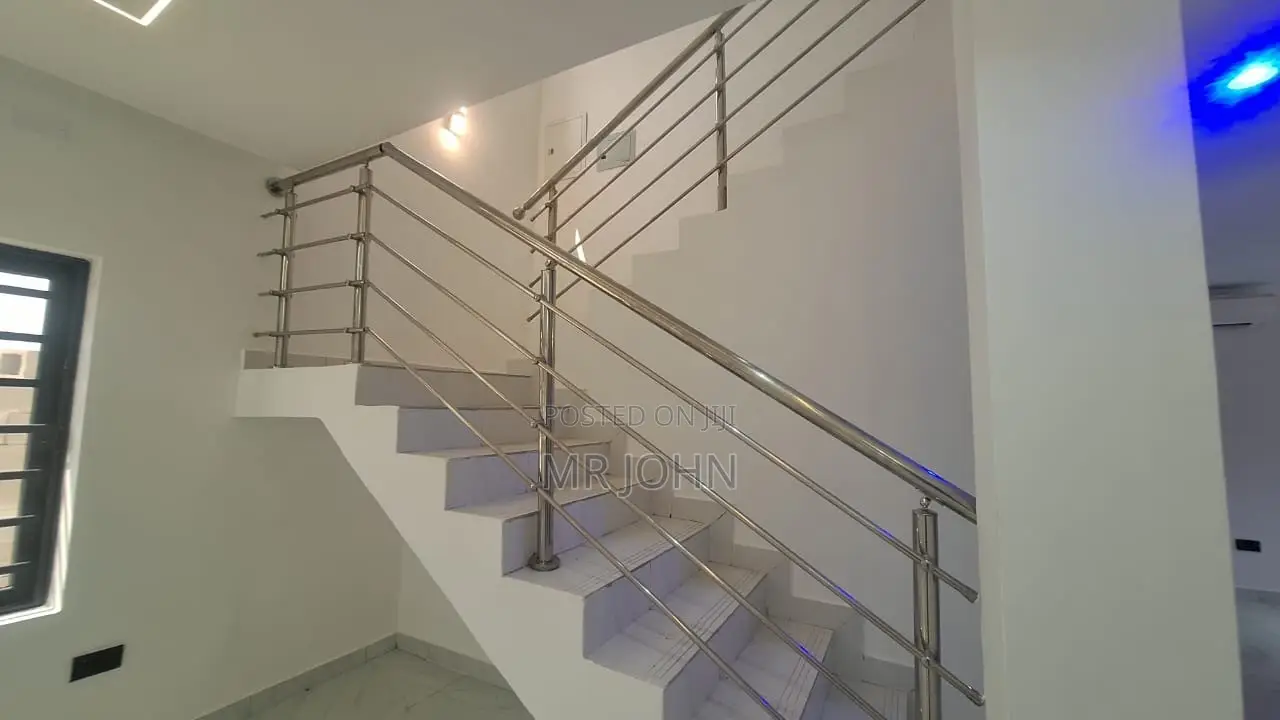 3bdrm Duplex in Bq Green Estate ๐ก, VGC / Ajah for rent
