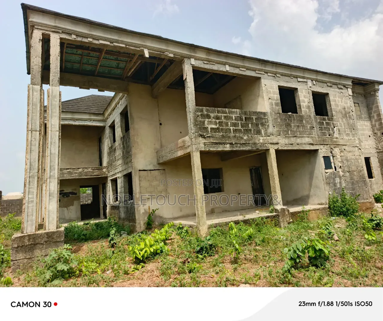 5bdrm Duplex in Opposite Favour for sale