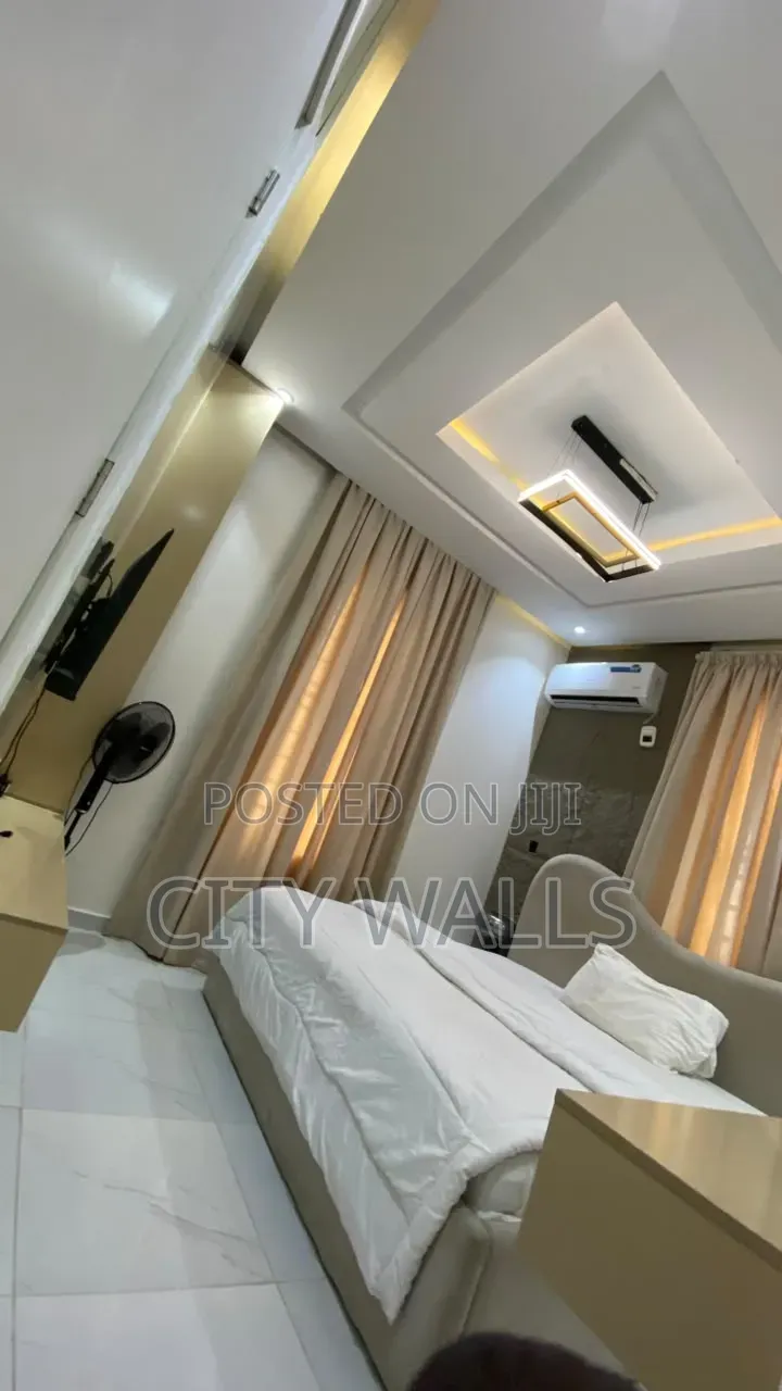 Furnished 5bdrm Duplex in Ologolo for sale
