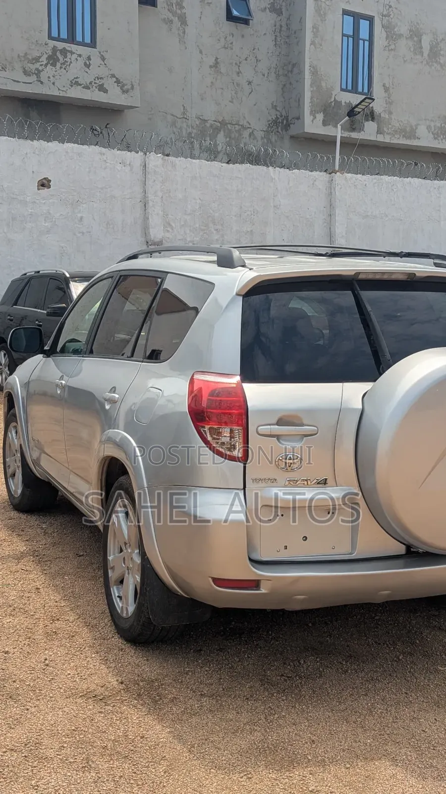 Toyota RAV4 2012 Silver
