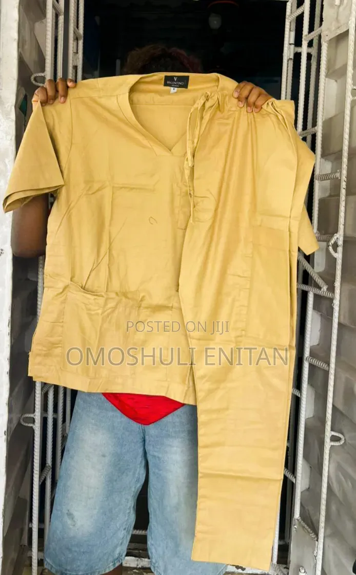 Staff Uniforms for House Keepers,Cleaners,Nannies, Medical Etc