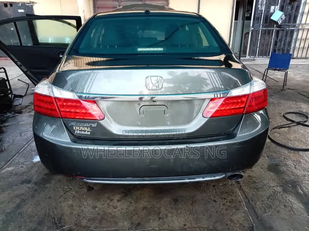 Honda Accord Sport 4dr Sedan (2.4L 4cyl 6M) 2014 Gray