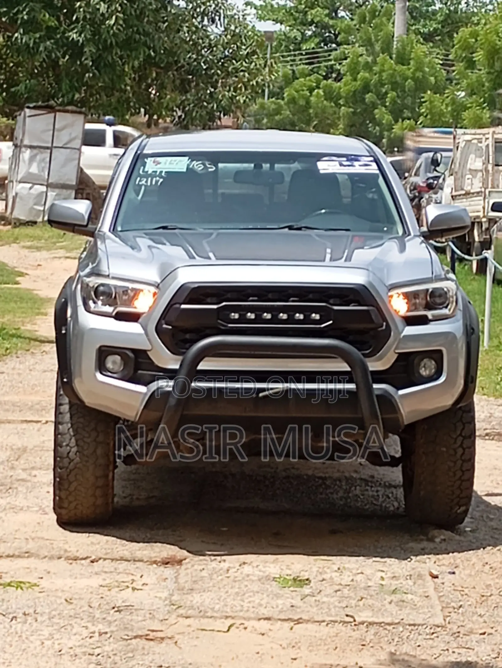 Toyota Tacoma 2017 Gray