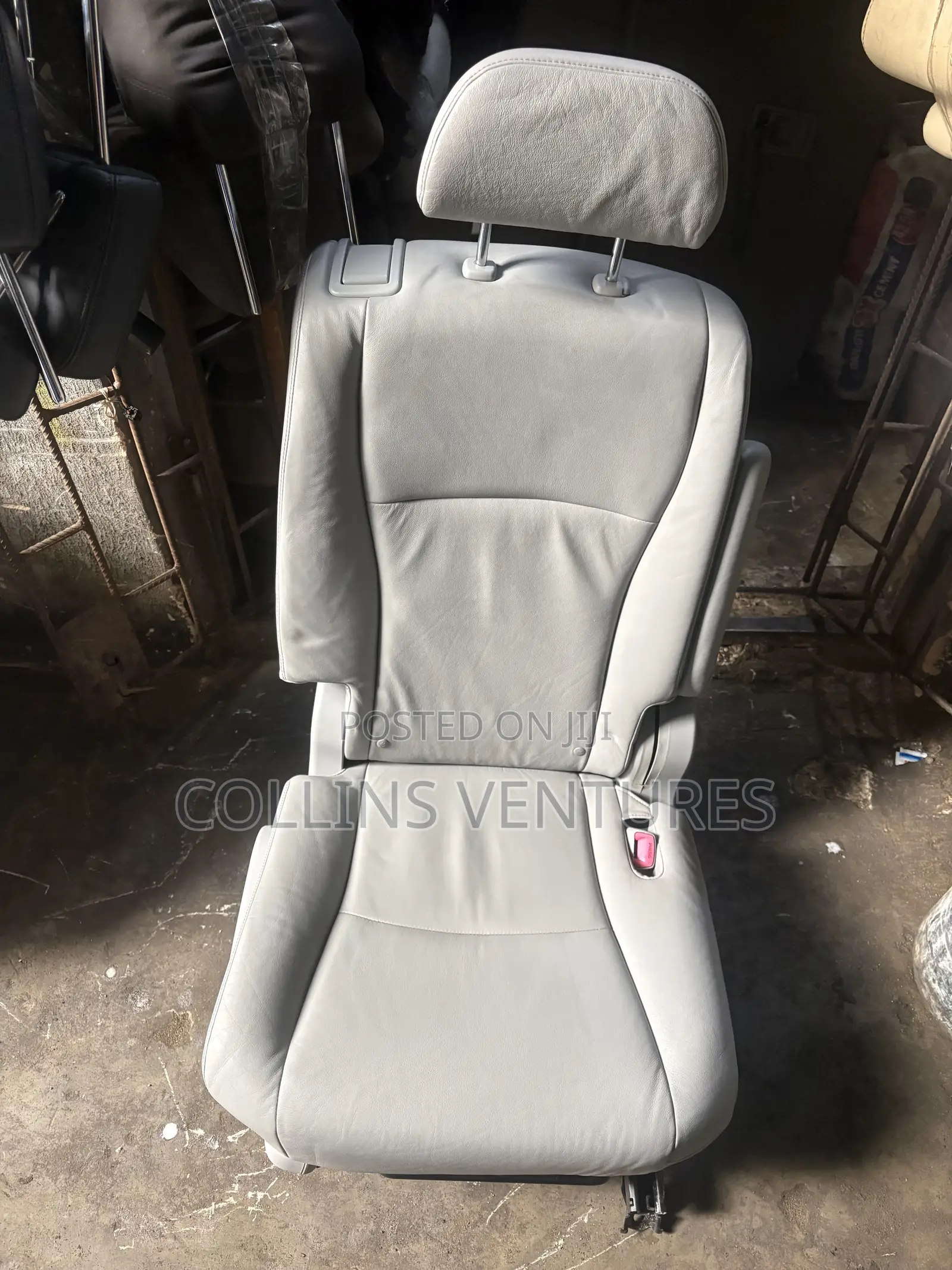 Complete Seat Highlander 2008-12 Available Ash