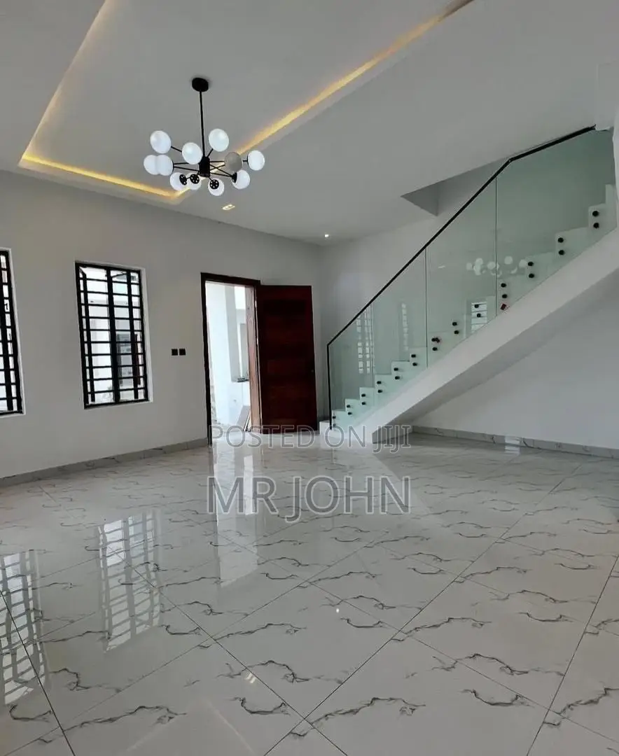 4bdrm Duplex in Orchid Road Secured, Lekki for rent