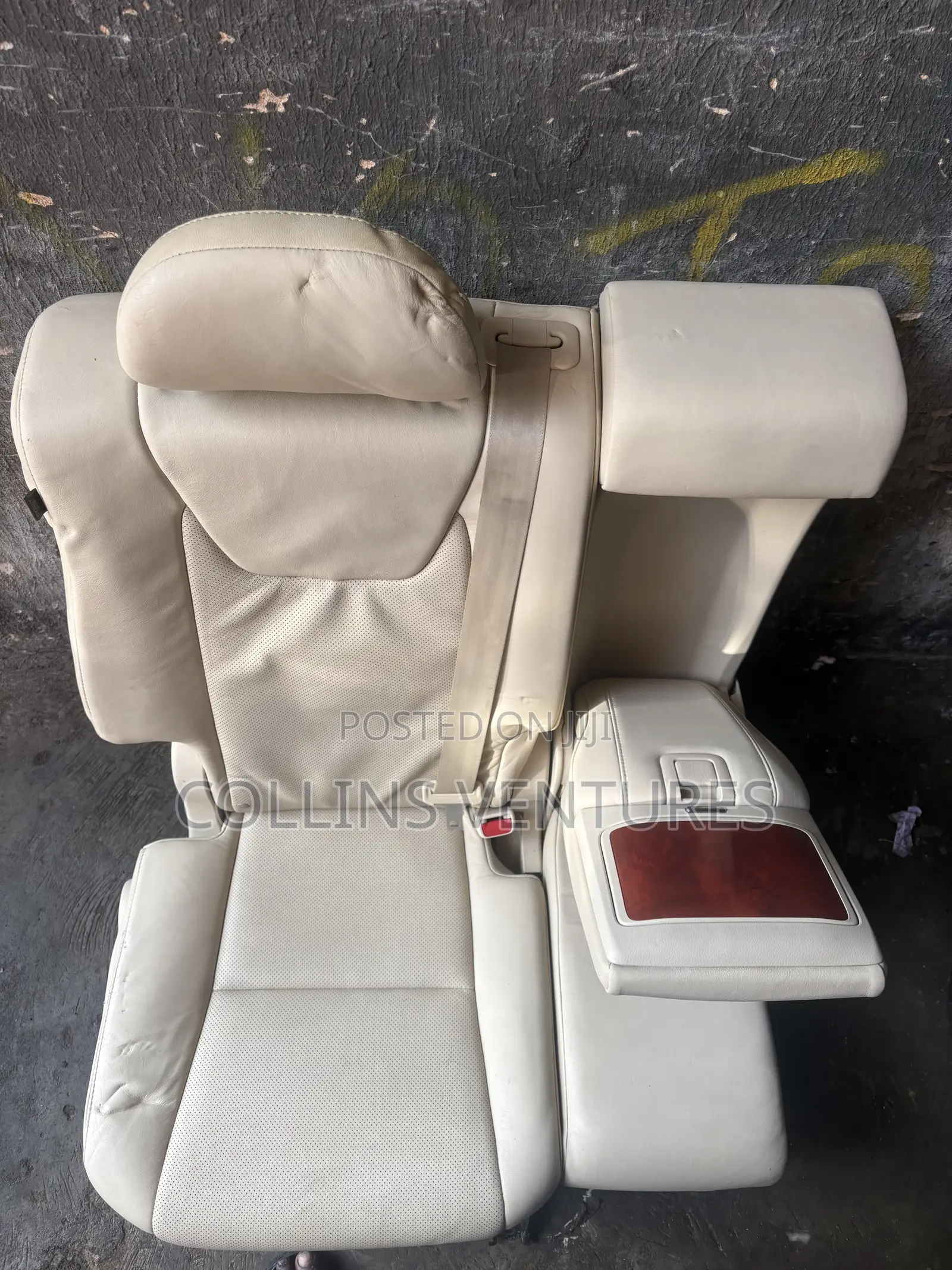 Complete Direct Tokubo Seat Rx350 Available