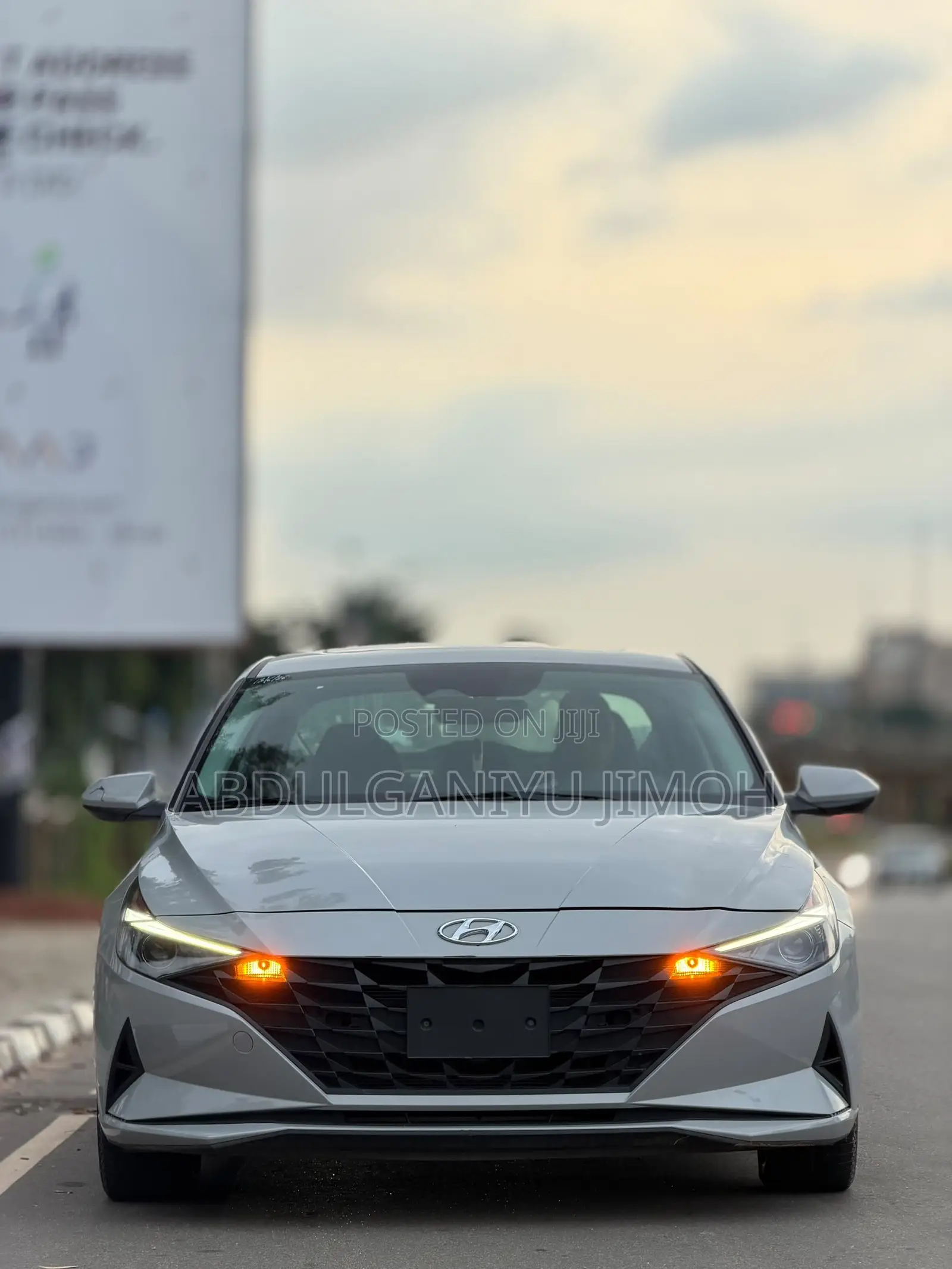 Hyundai Elantra 2022
