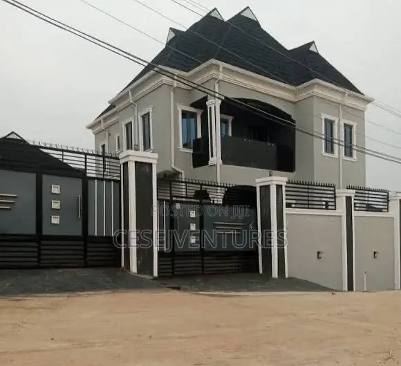 4bdrm Duplex in Kubwa for sale