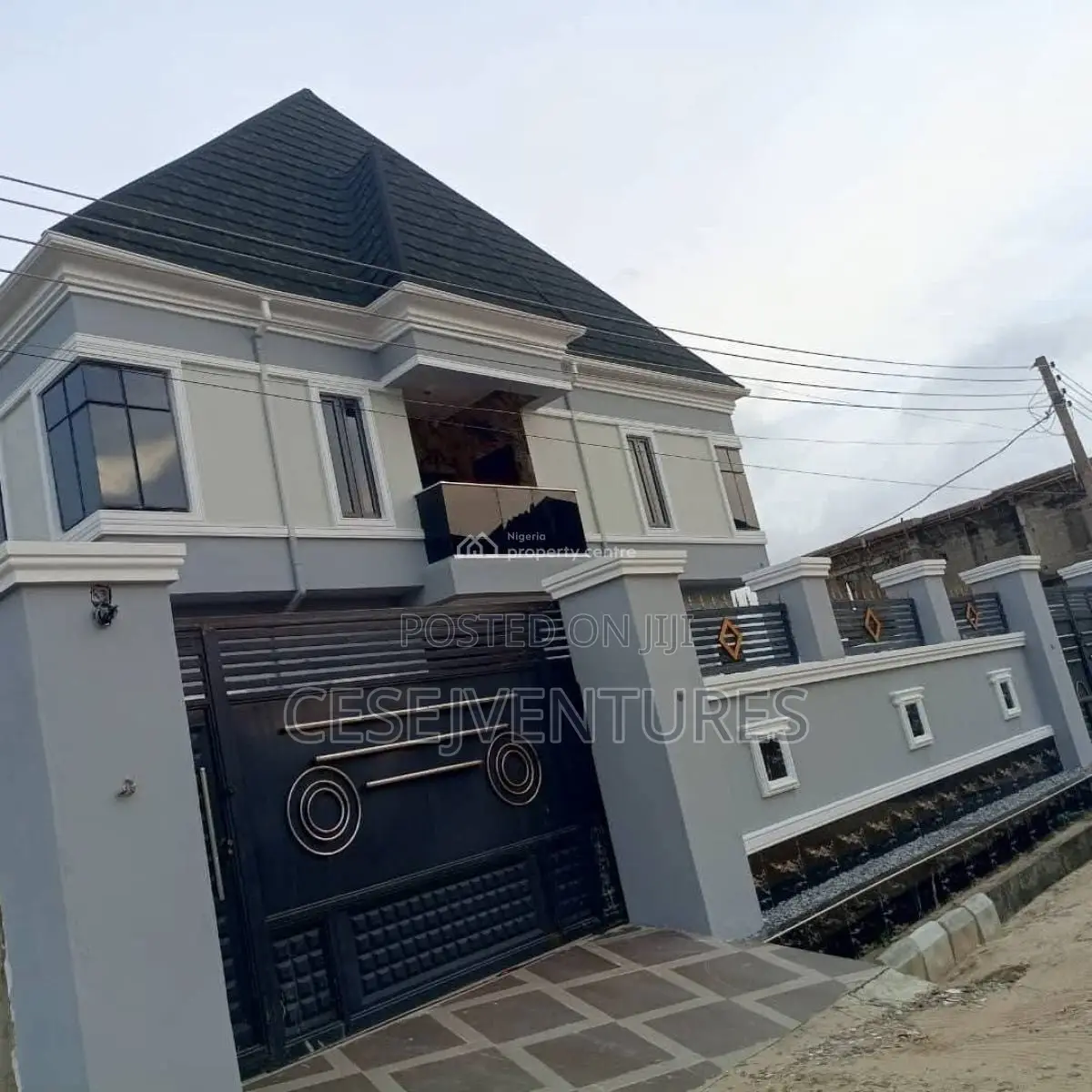 4bdrm Duplex in Kubwa for sale