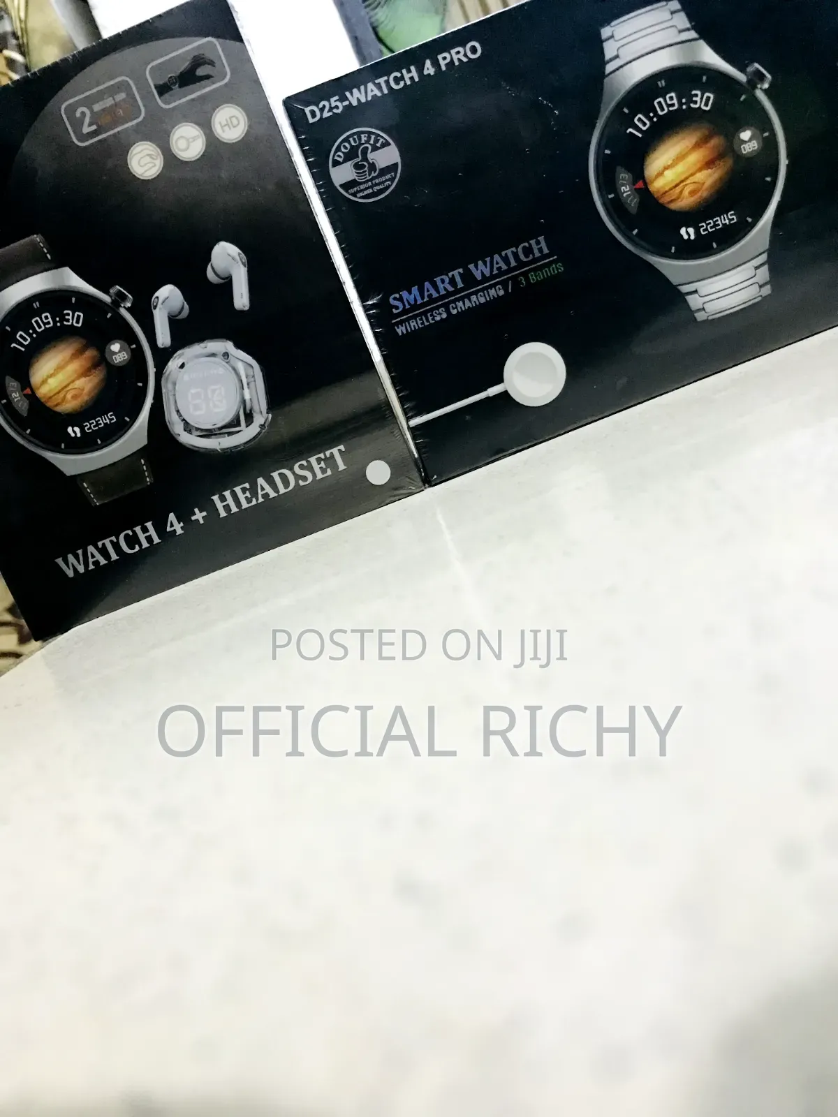 Digital Smartwatch Set for Sale