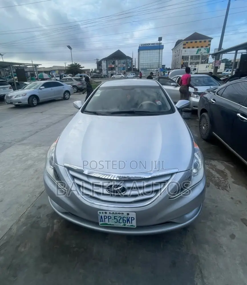 Hyundai Sonata 2013 Silver